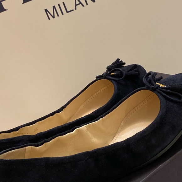 1F890D - Prada Women’s Suede Ballet Flats - Picture 7 of 10